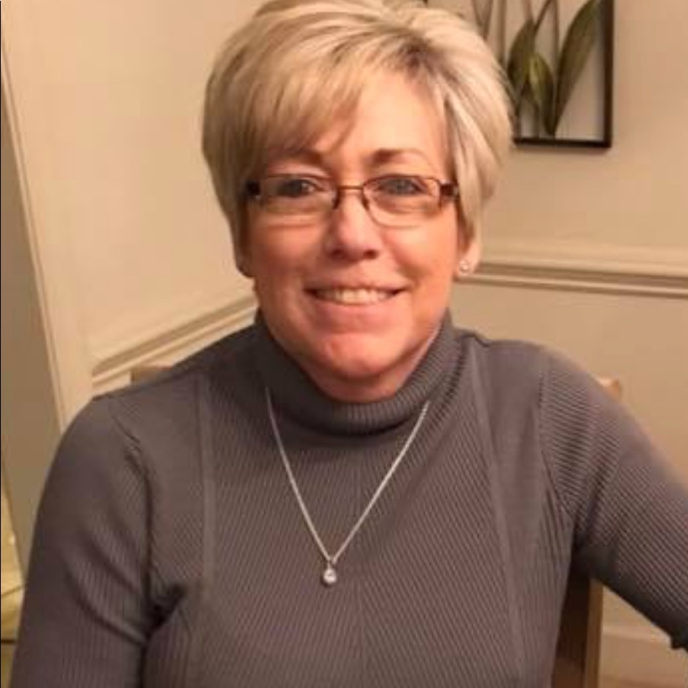 Meet your Posher, Joan